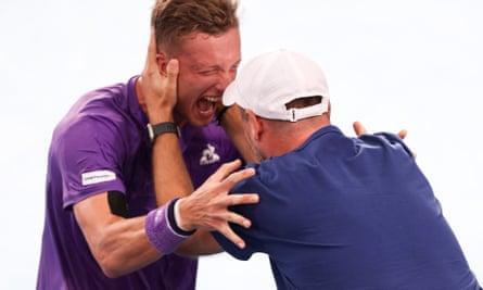 Draper is unable to secure his first ATP Tour championship after being defeated by Lehecka in the final match at Adelaide.