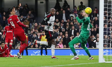 Liverpool successfully defended against a late rally from Fulham and secured a spot at Wembley to face Chelsea.