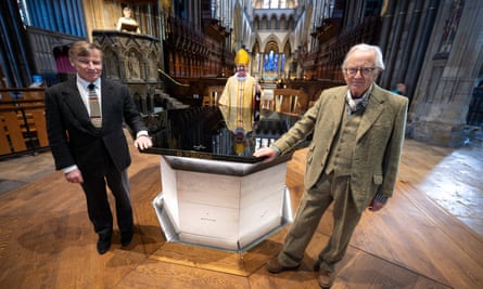 Furniture maker Luke Hughes (left) the Very Revd Nicholas Papadopulos, dean of Salisbury (in the pulpit), the Right Revd Stephen Lake, bishop of Salisbury and sculptor William Pye (right) at the main altar in the Spire Crossing