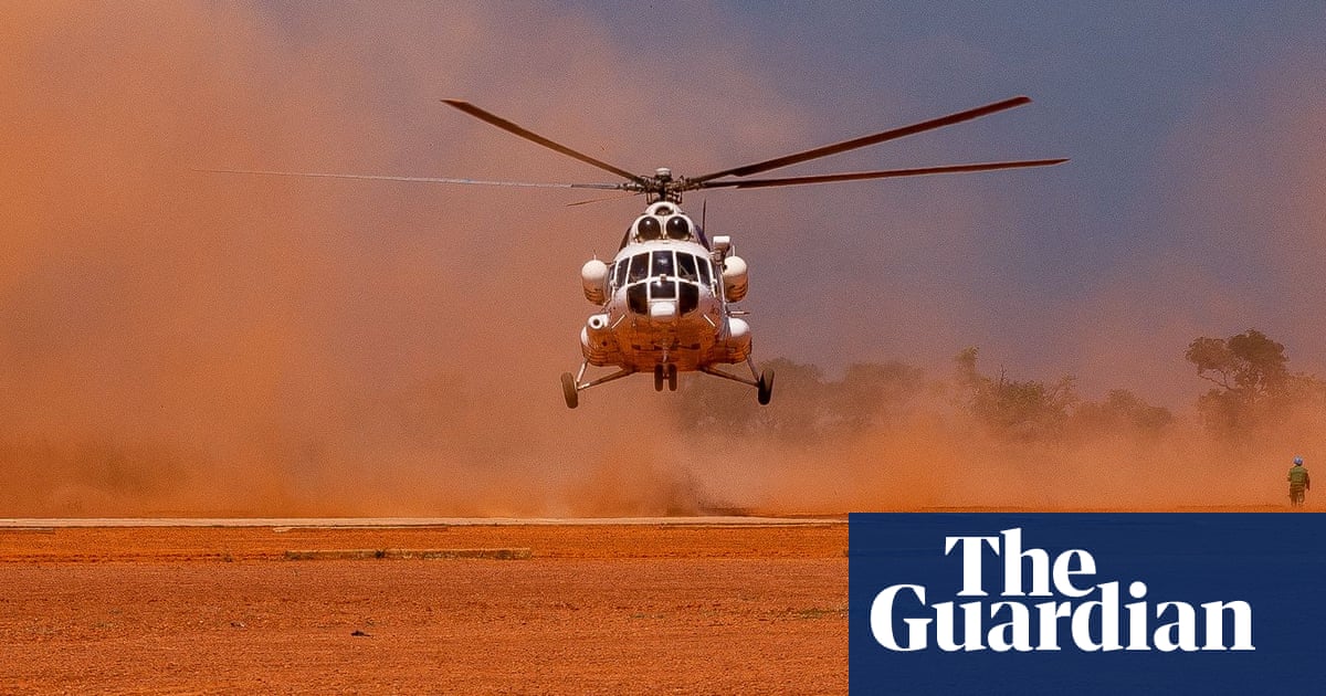 Somali insurgents murder one person and abduct five others following an emergency landing of a UN helicopter.