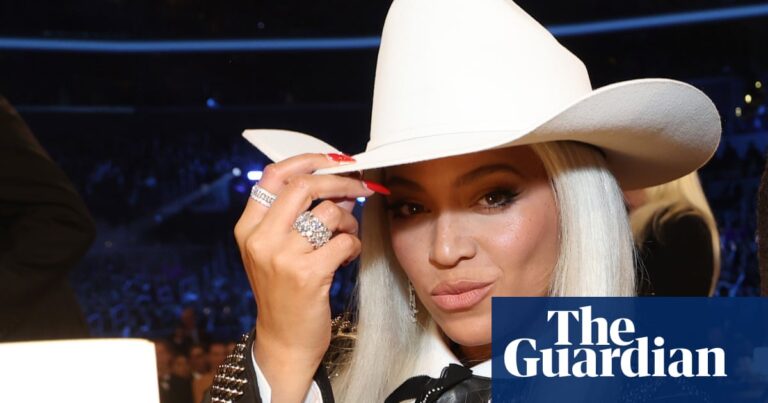 Beyoncé becomes first Black woman to top Billboard’s Country songs chart with Texas Hold ‘Em