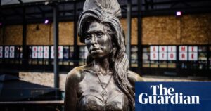 The act of placing a pro-Palestinian sticker over the star of David on the Amy Winehouse statue is being condemned.