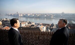 The country of China proposes strengthening its security relationship with Hungary.
