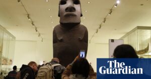 The Instagram page of the British Museum has been inundated with requests for the return of a statue from Easter Island.