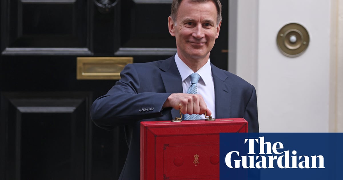 According to a poll, twice as many voters believe that taxes will increase as a result of Hunt's budget, causing it to have a negative impact.