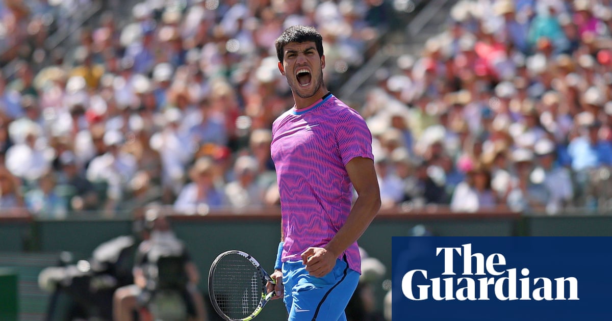 Alcaraz and Wozniacki both advance to the quarter-finals at Indian Wells after securing victories.