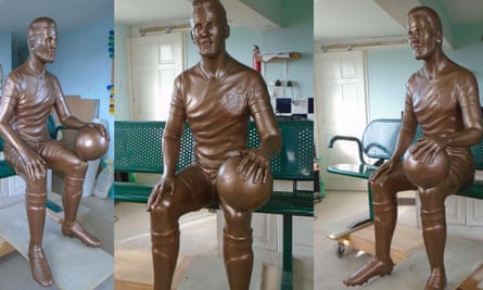 Harry Kane statues.