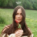 "Deeper Well" by Kacey Musgraves is a review of folk-pop music that exudes a joyful and refreshing atmosphere, much like the pure and invigorating mountain air.