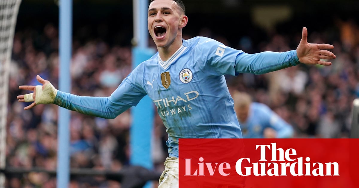 Live reaction to the Premier League match between Manchester City and Manchester United, with Manchester City winning 3-1.