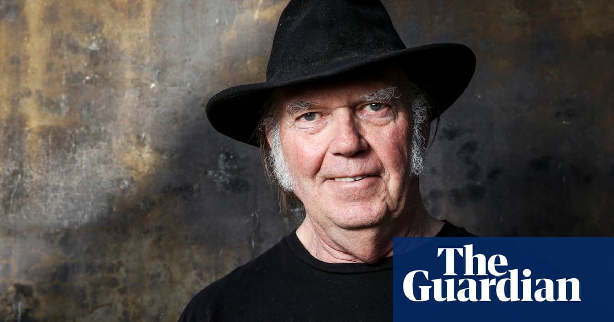 Neil Young is planning to make his music available on Spotify again, after previously removing it due to concerns about the spread of false information on streaming services.