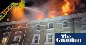 Over 100 people were evacuated and almost 11 were injured following a fire in South Kensington.