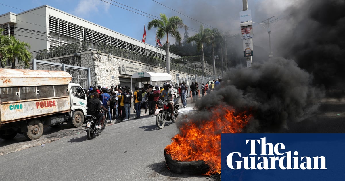 Shots fired in Haiti's capital as gang leader makes threats against police chief and government officials, causing disruption.