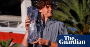 Highlights: Jannik Sinner wins Miami Open to become World No 2 – video