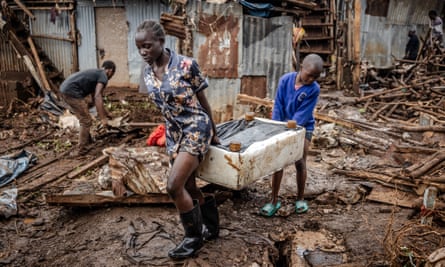 Kenya flood death toll rises as more torrential rain forecast