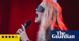 Sky Ferreira review – roughed-up stadium glam from pop’s prodigal daughter