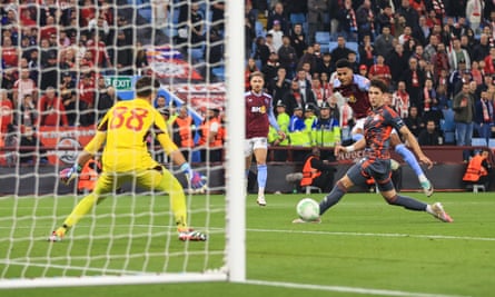Aston Villa have mountain to climb after El Kaabi earns Olympiakos first-leg win