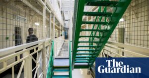 High-risk offenders included in early release scheme, prisons inspector says