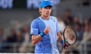 Alex de Minaur’s exciting run at French Open ended by Alexander Zverev