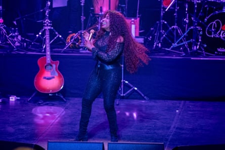 Chaka Khan review – queen of funk sounds as majestic as ever