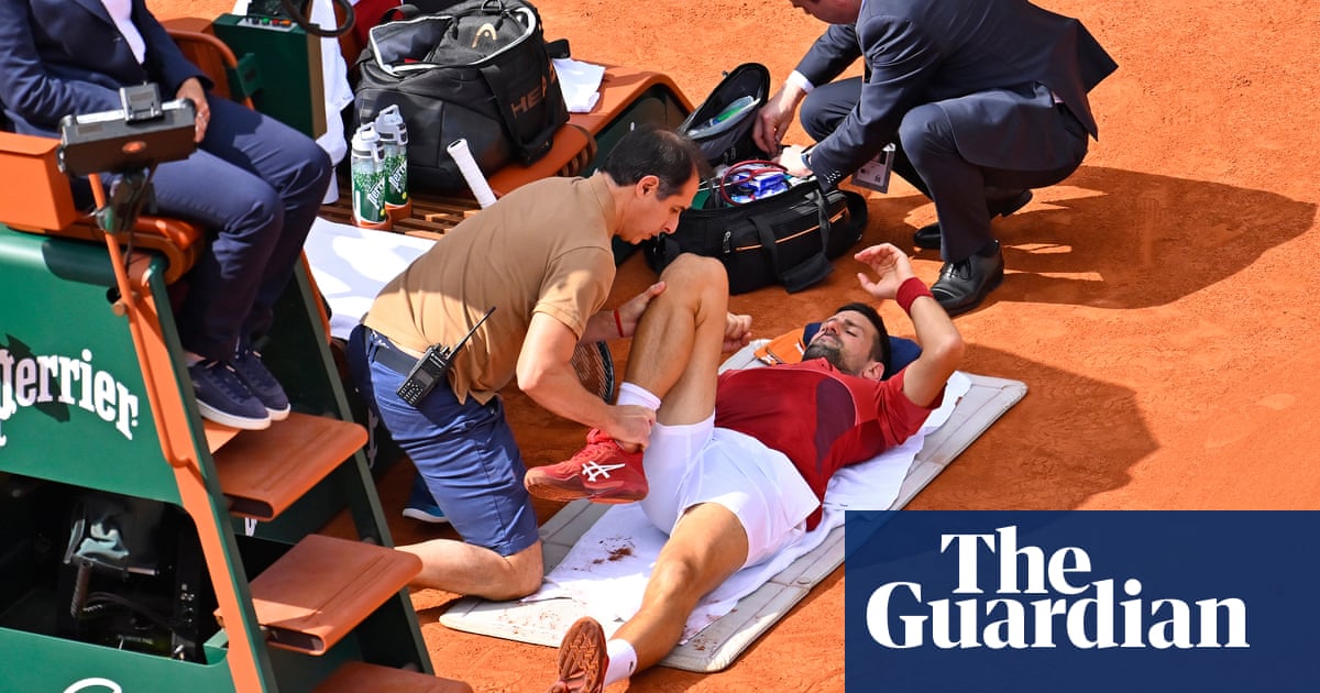 Novak Djokovic forced to withdraw from French Open after knee injury