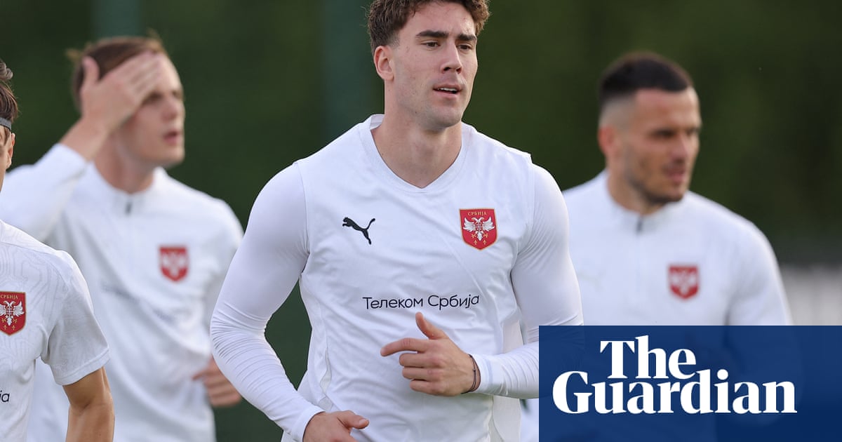 Vlahovic warns England that Serbia have studied Iceland’s Wembley win