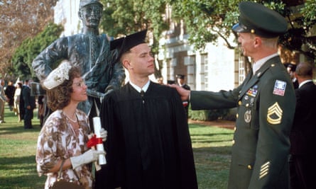 Forrest Gump at 30: a wildly popular movie that remains as light as a feather