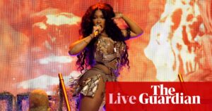 Glastonbury live: Sunday with SZA, Shania Twain, Burna Boy and more – as it happened