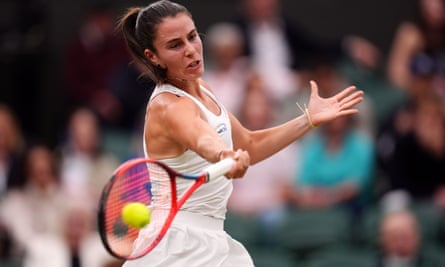 Jasmine Paolini outclasses Emma Navarro to reach first Wimbledon semi