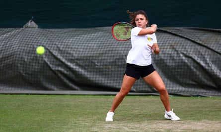 Krejcikova and Paolini plan big finish in unlikely women’s Wimbledon final