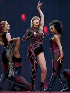 VIP Taylor Swift ticket holders get obstructed view – are pricey packages worth the cash?