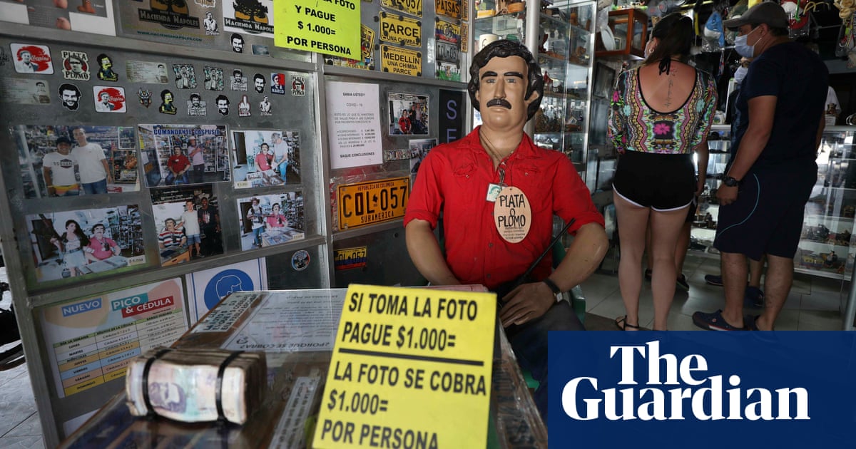 Colombian congress debates banning souvenirs of drug lord Pablo Escobar