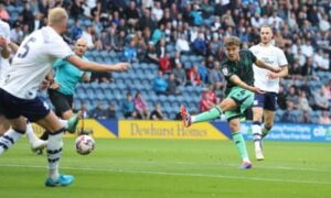 Gustavo Hamer stunner gets Sheffield United off to winning start at Preston