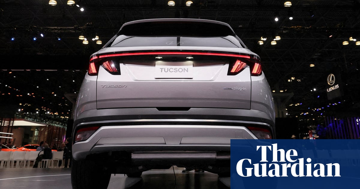 Hyundai to double hybrid range as demand for ‘pure’ electric cars slows