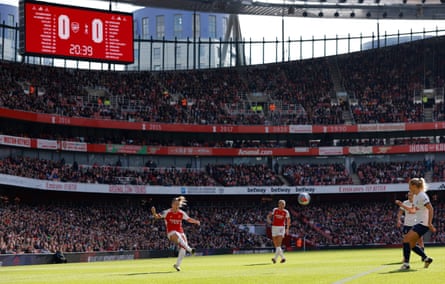 Arsenal’s Beth Mead crosses the ball in front of 60,000 fans during the north London derby at the Emirates Stadium last season