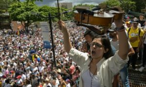 Venezuela election: US recognises opposition candidate Edmundo González as winner