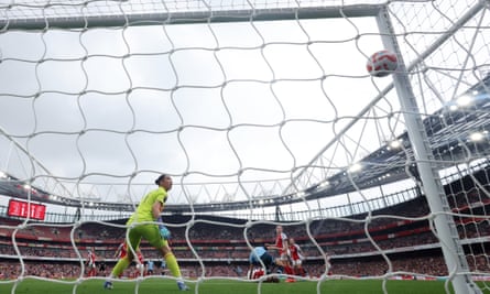 Arsenal goalkeeper Manuela Zinsberger can only watch Jess Park’s shot cannon off the underside of the crossbar and in.