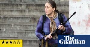 Signs of War review – gripping testimony of harrowing march to conflict in Ukraine