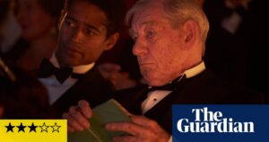 The Critic review – Ian McKellen’s poison pen sharpens 30s society cosy-crime drama