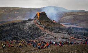 ‘No one will save you’: tourists warned as volcanic site reopens in Iceland after six eruptions in a year