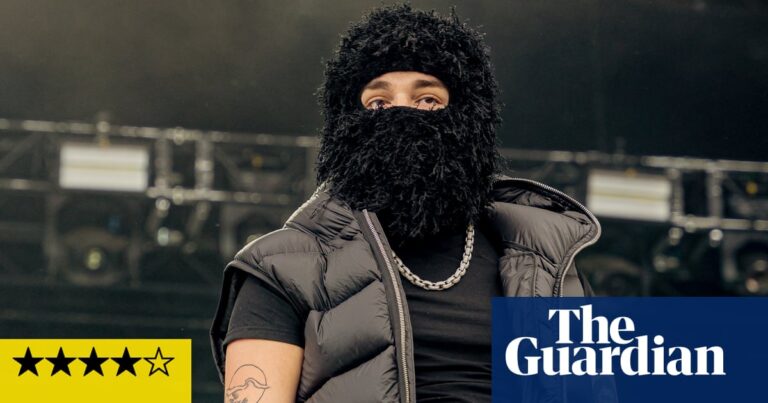 Yeat review – US rapper brings exploding, sweat-drenched pandemonium