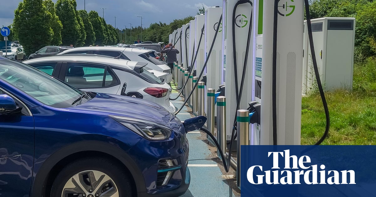 Don’t waver on electric car targets, big UK businesses tell Labour