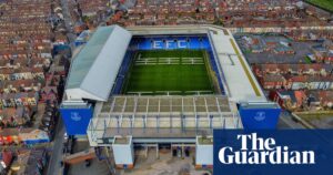 Everton owner Moshiri makes pledge over £451m debt if takeover drags on