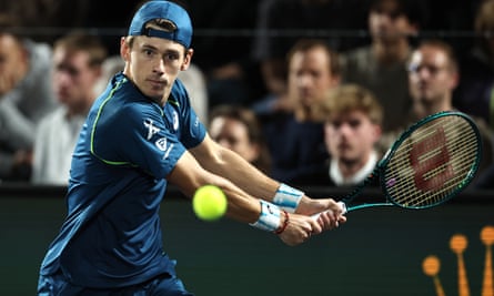 Jack Draper runs out of steam at Paris Masters as Alex de Minaur wins three-setter