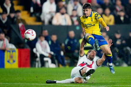 Manu Fuster of Las Palmas scores his team’s third goal.