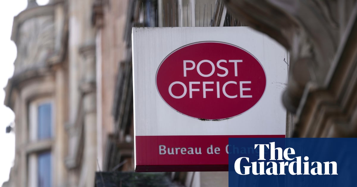 Post office operators may sue over compensation delay, Alan Bates says