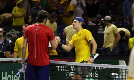 Alex de Minaur congratulates Taylor Fritz on his win.