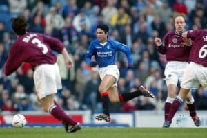 Mikel Arteta: coach with ‘British DNA’ who learned from McLeish and Moyes