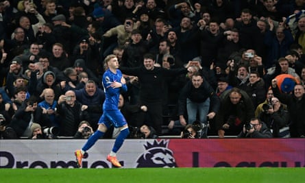 Cole Palmer celebrates scoring for Chelsea against Spurs.