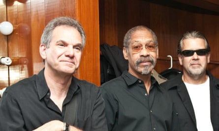 Lonnie Jordan backstage, flanked by former bandmates Stuart Ziff and Mitch Kashmar in 2010.