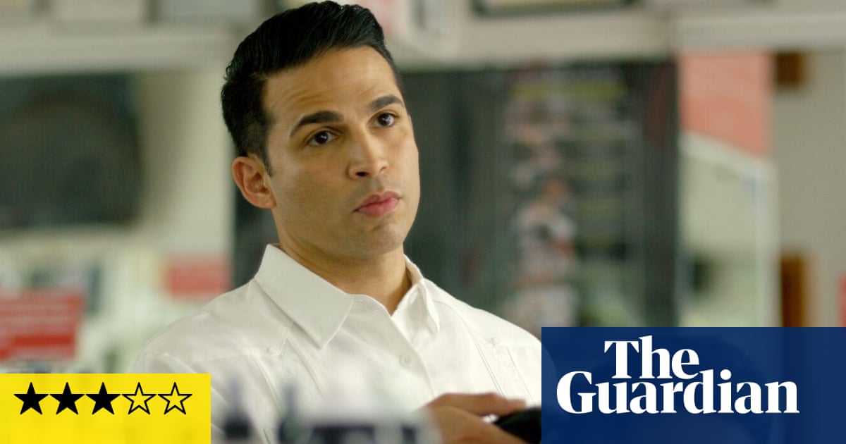 Barrio Boy review – Dennis Garcia is a cut above as a closeted Brooklyn barber